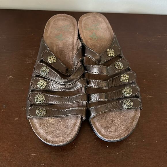 Dansko  | Janie Bronze Metallic Sandals Size 41 - Picture 2 of 10